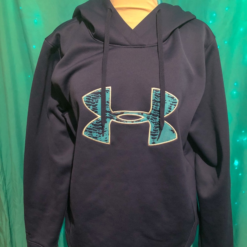 Underarmour hoodie